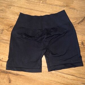 4 pairs Aurola Workout Shorts